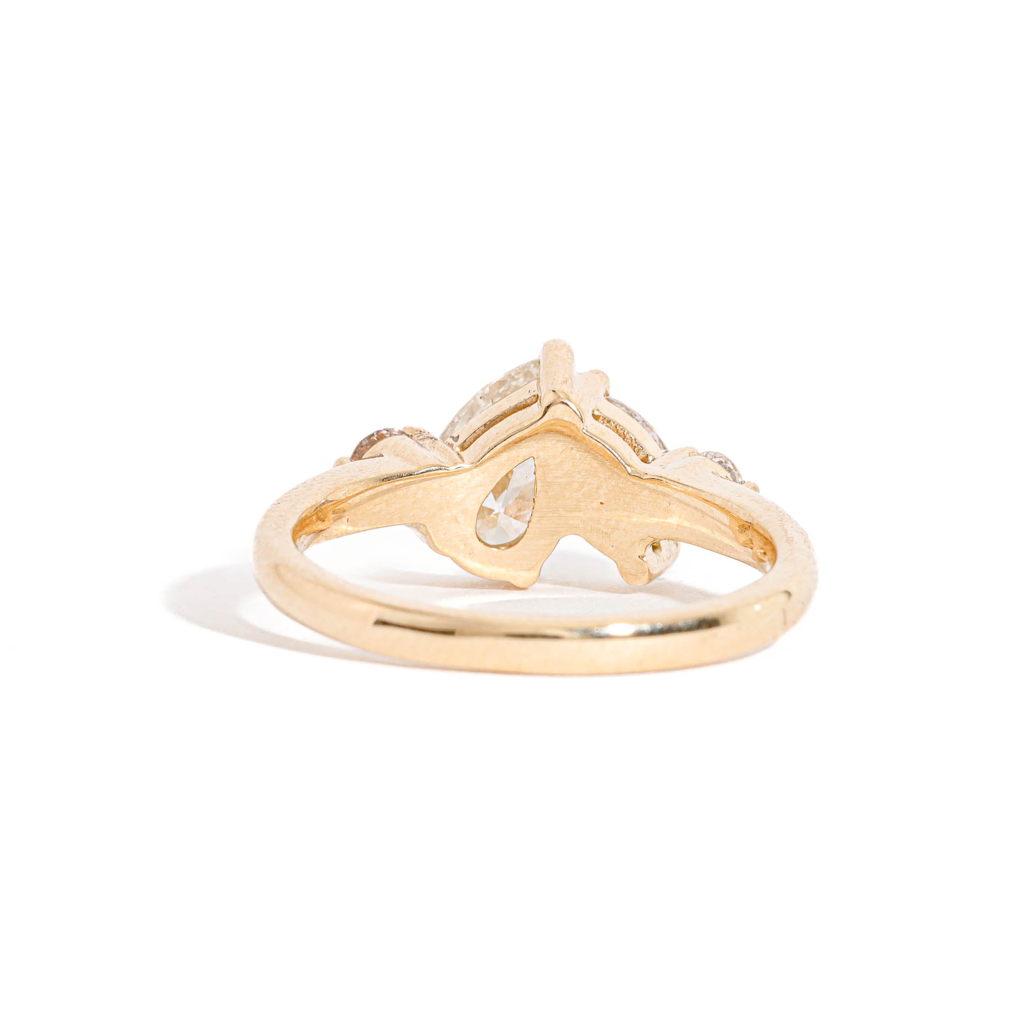 Pear Cut, Maquis Cut and Round Cut Diamond Ring in 18 Carat Yellow Gold