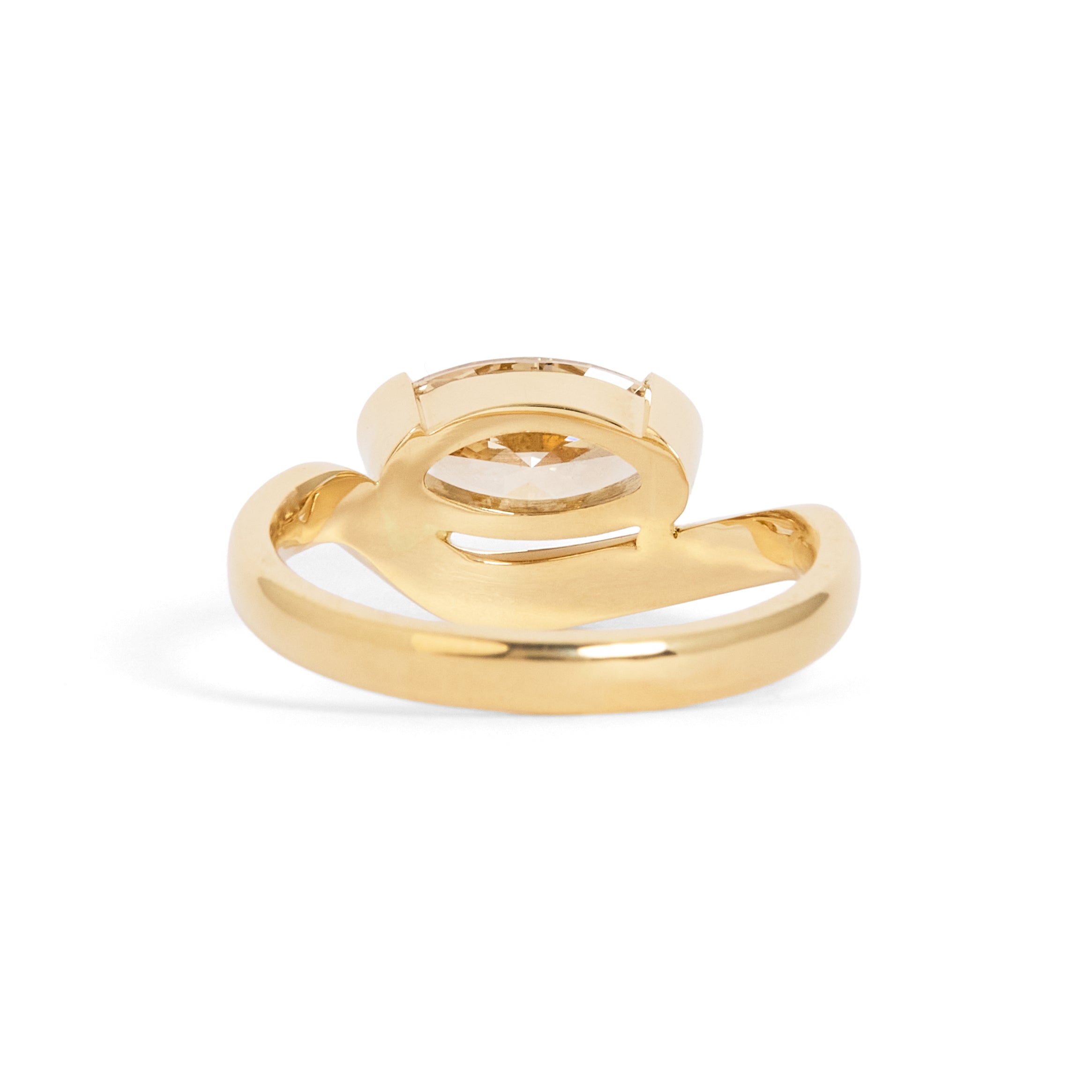 Aurelia Solitaire Diamond Ring