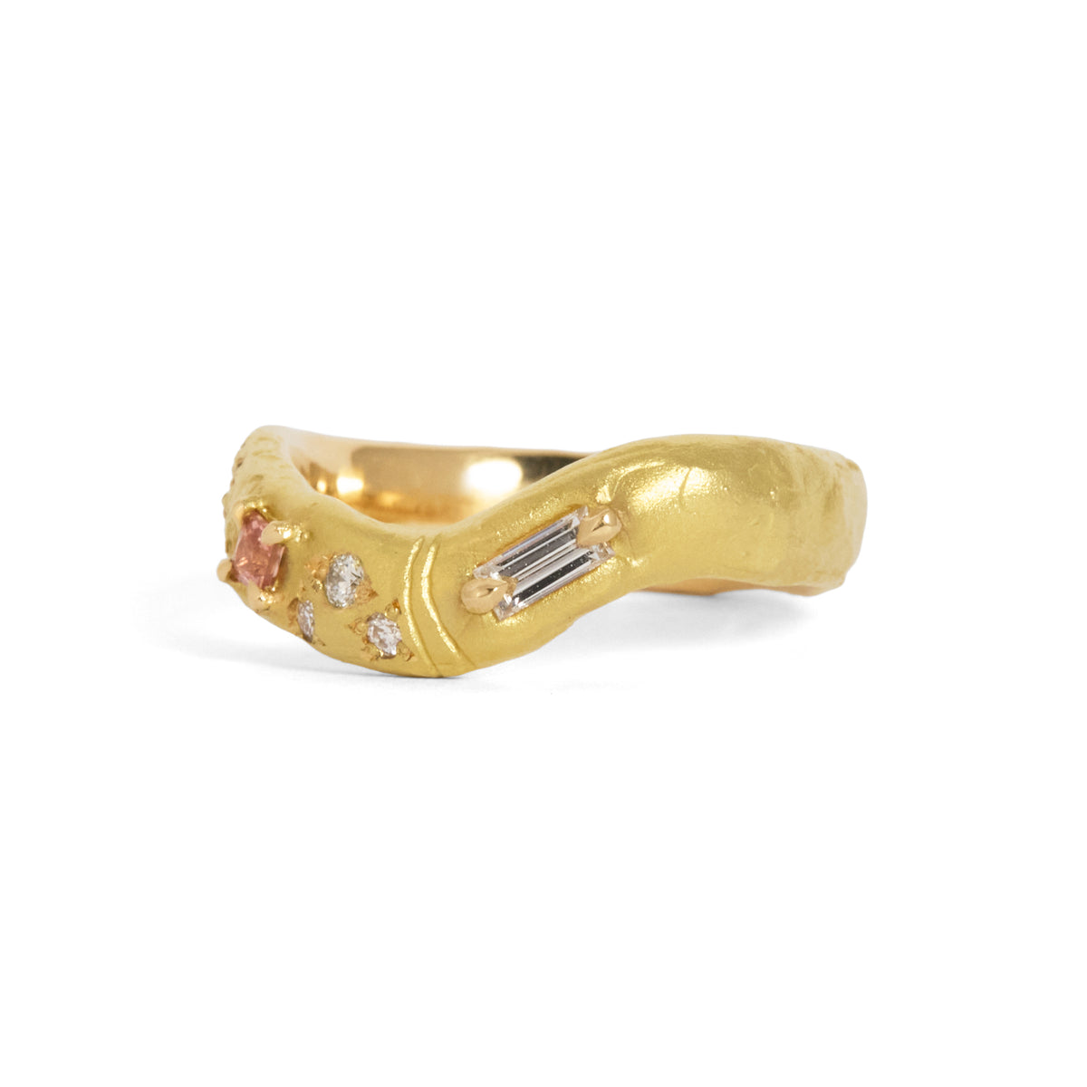 Ether Curved Band