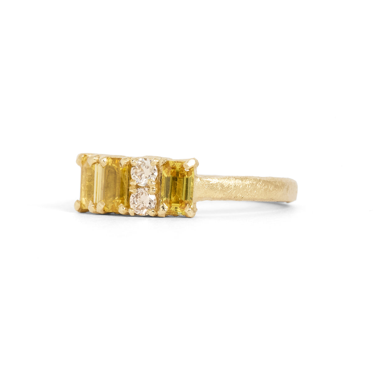 Glow Sapphire & Diamond Ring