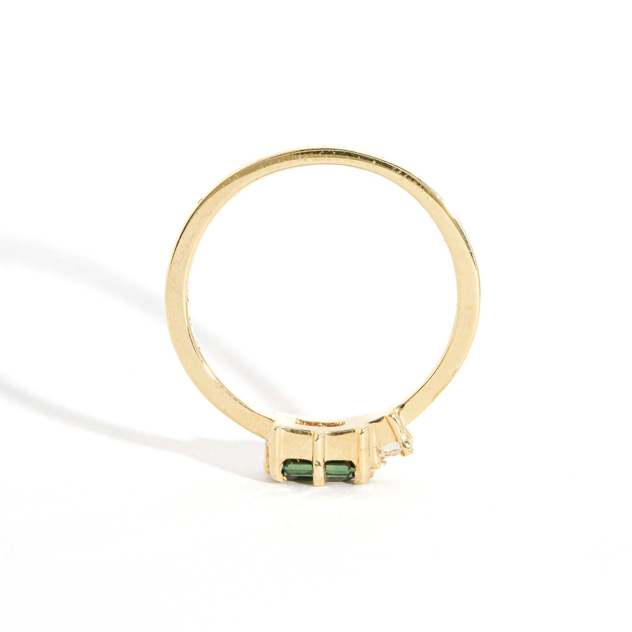 Horizon Sapphire and Diamond Ring