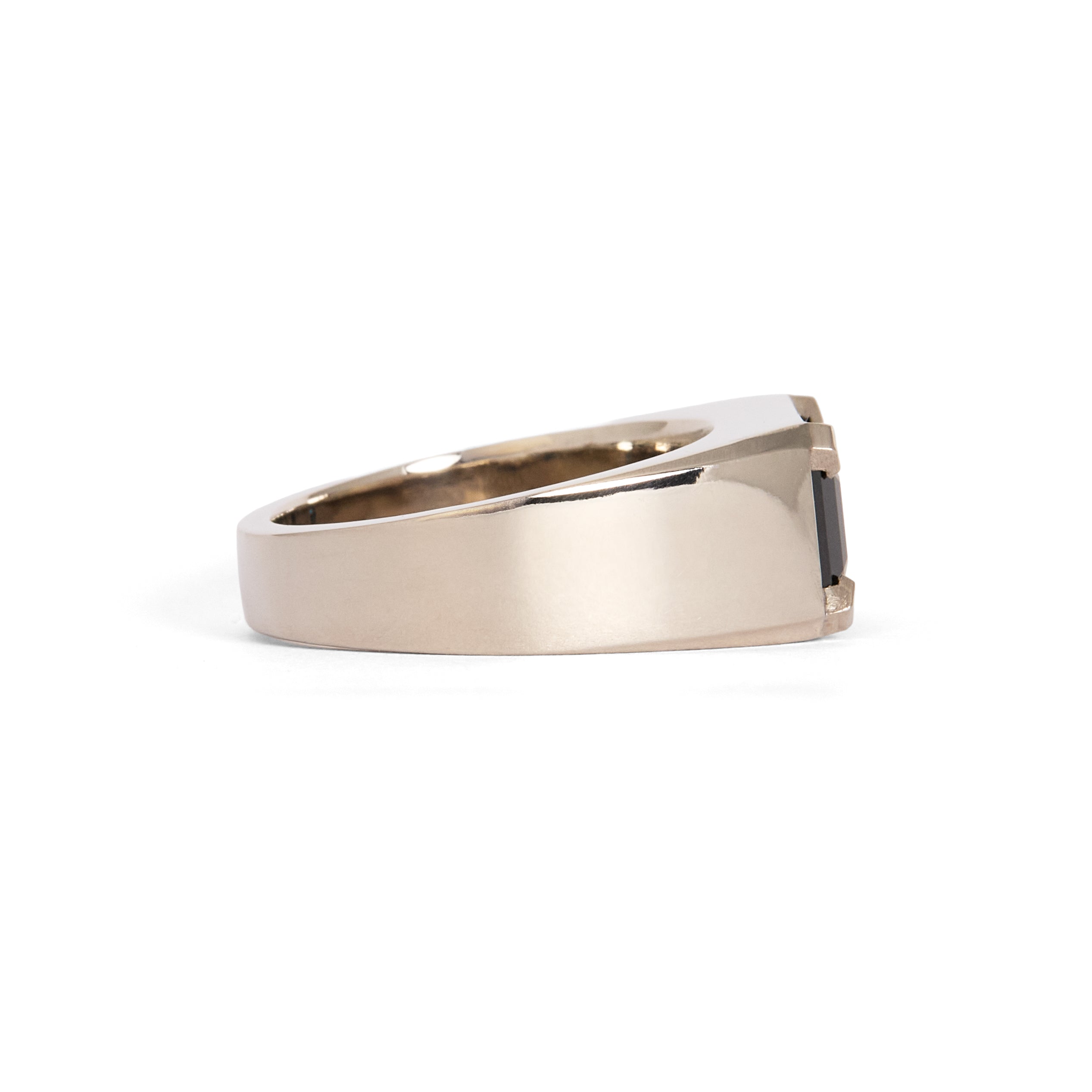 Nocturne Ring