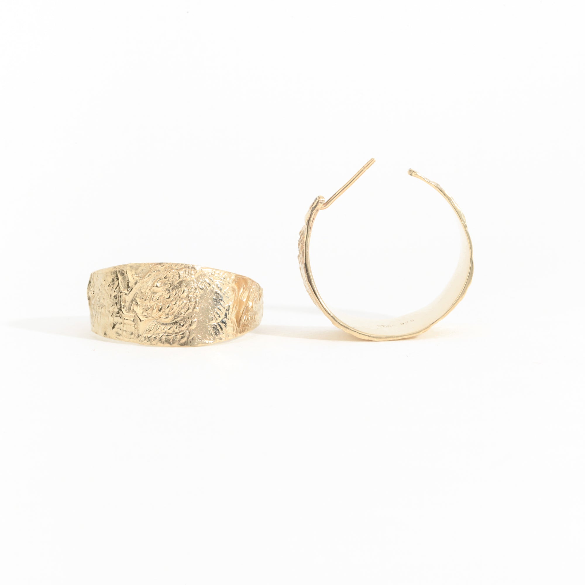 9ct yellow gold textured hoops