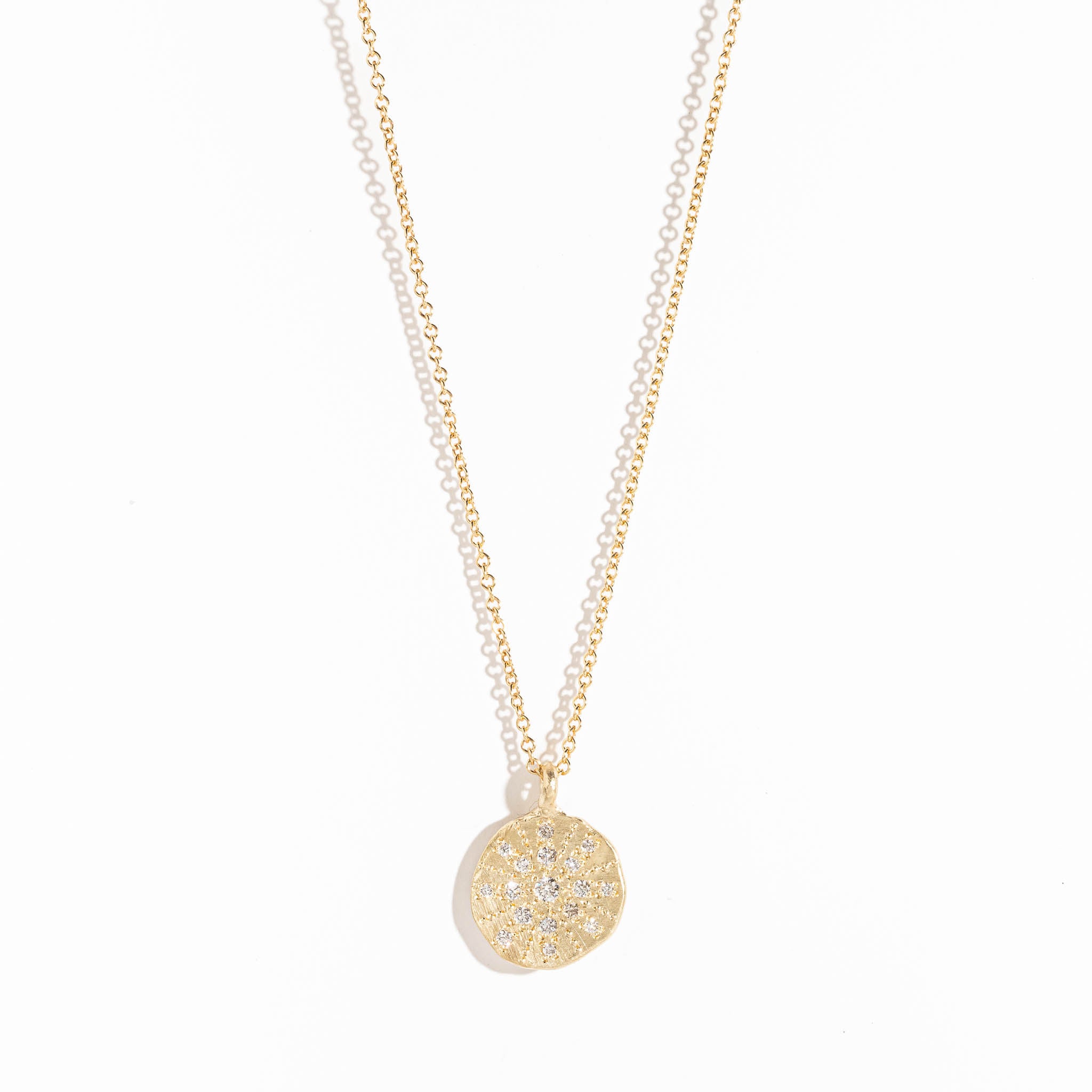 Round Pendant with Diamonds in 9 Carat Yellow Gold