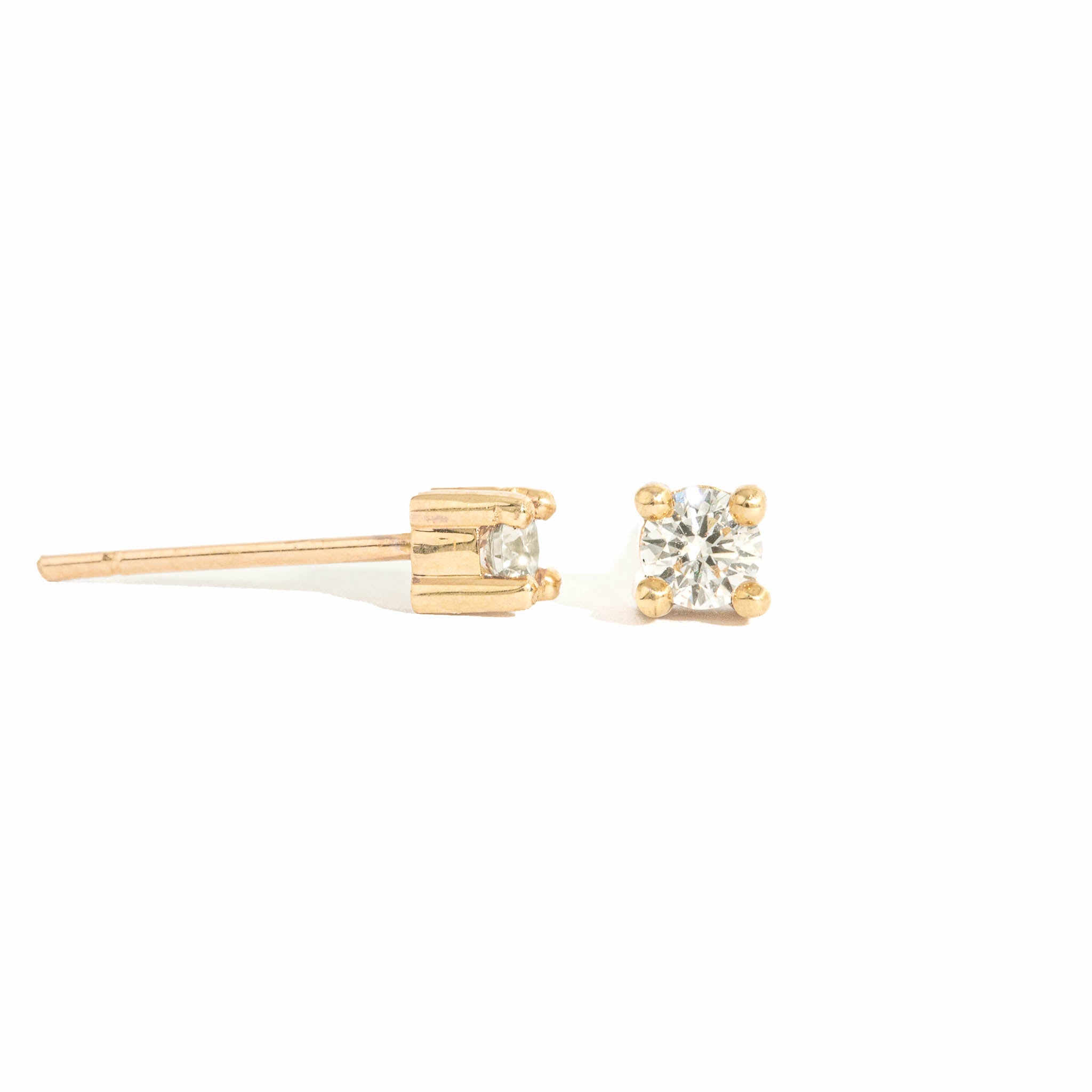 Diamond Earrings in 9 Carat Yellow Gold