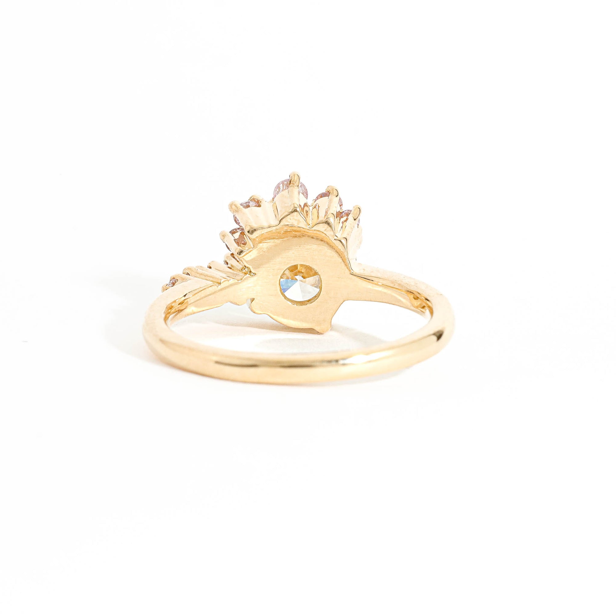 Round Brilliant Cut White and Pink Diamond Half Halo Ring in 18 Carat Yellow Gold
