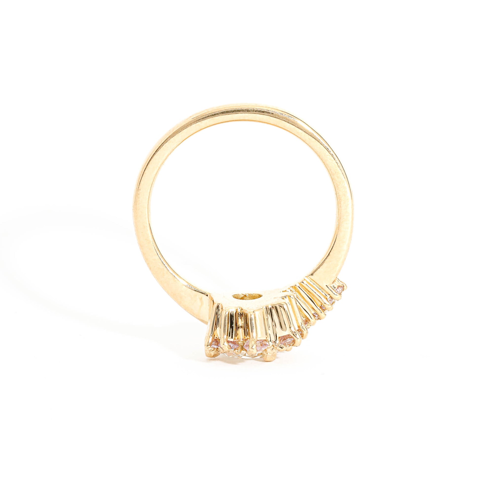 Round Brilliant Cut White and Pink Diamond Half Halo Ring in 18 Carat Yellow Gold