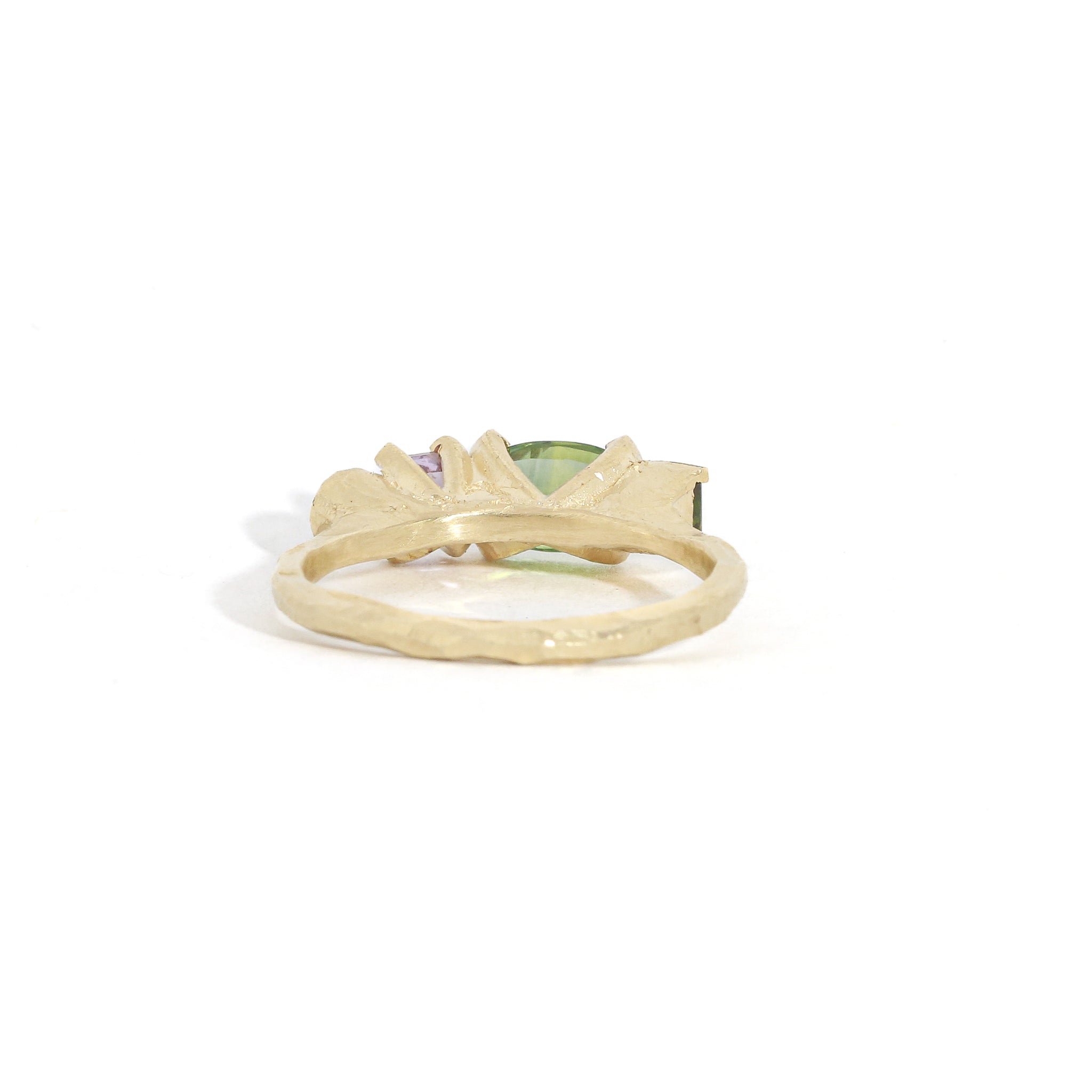 Mantis Ring