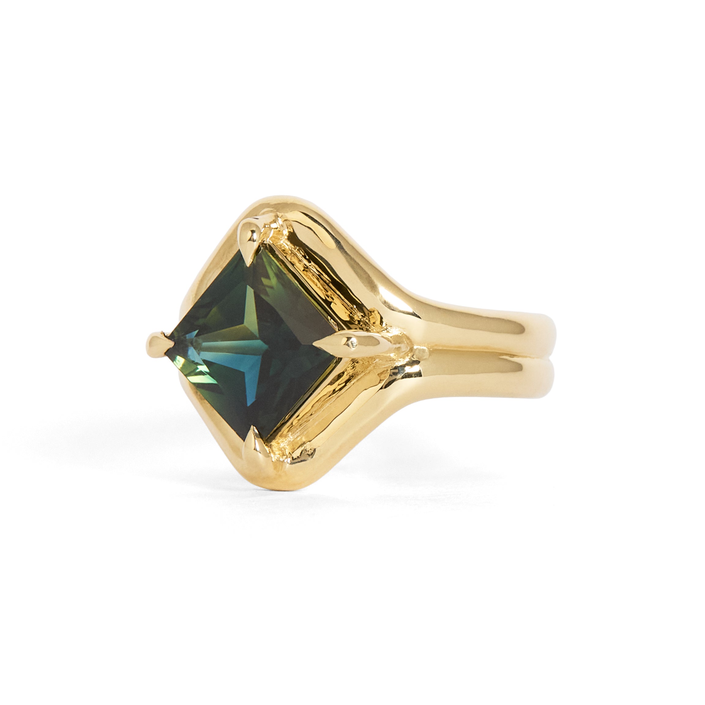 Aeon Solitaire Ring