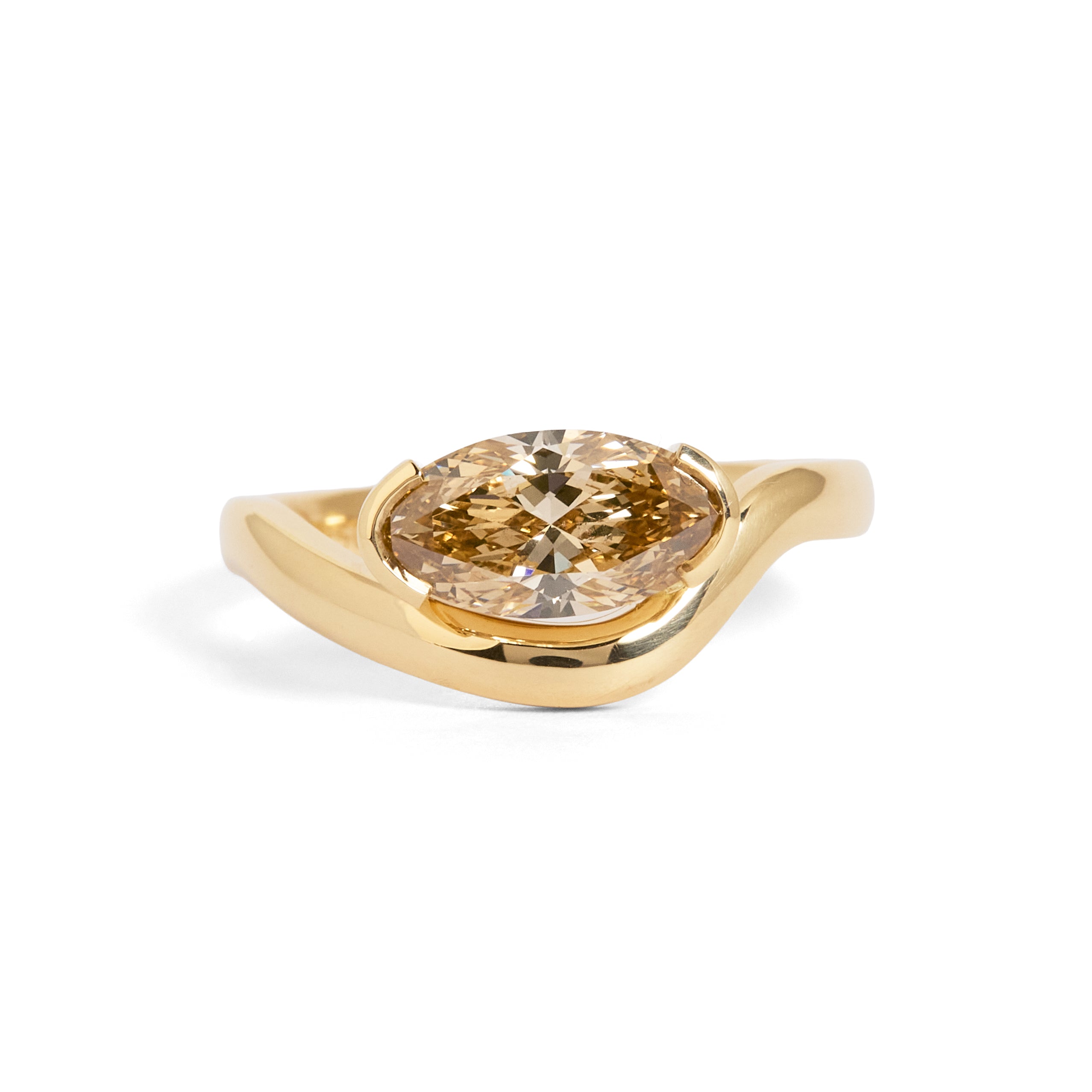 Aurelia Solitaire Diamond Ring