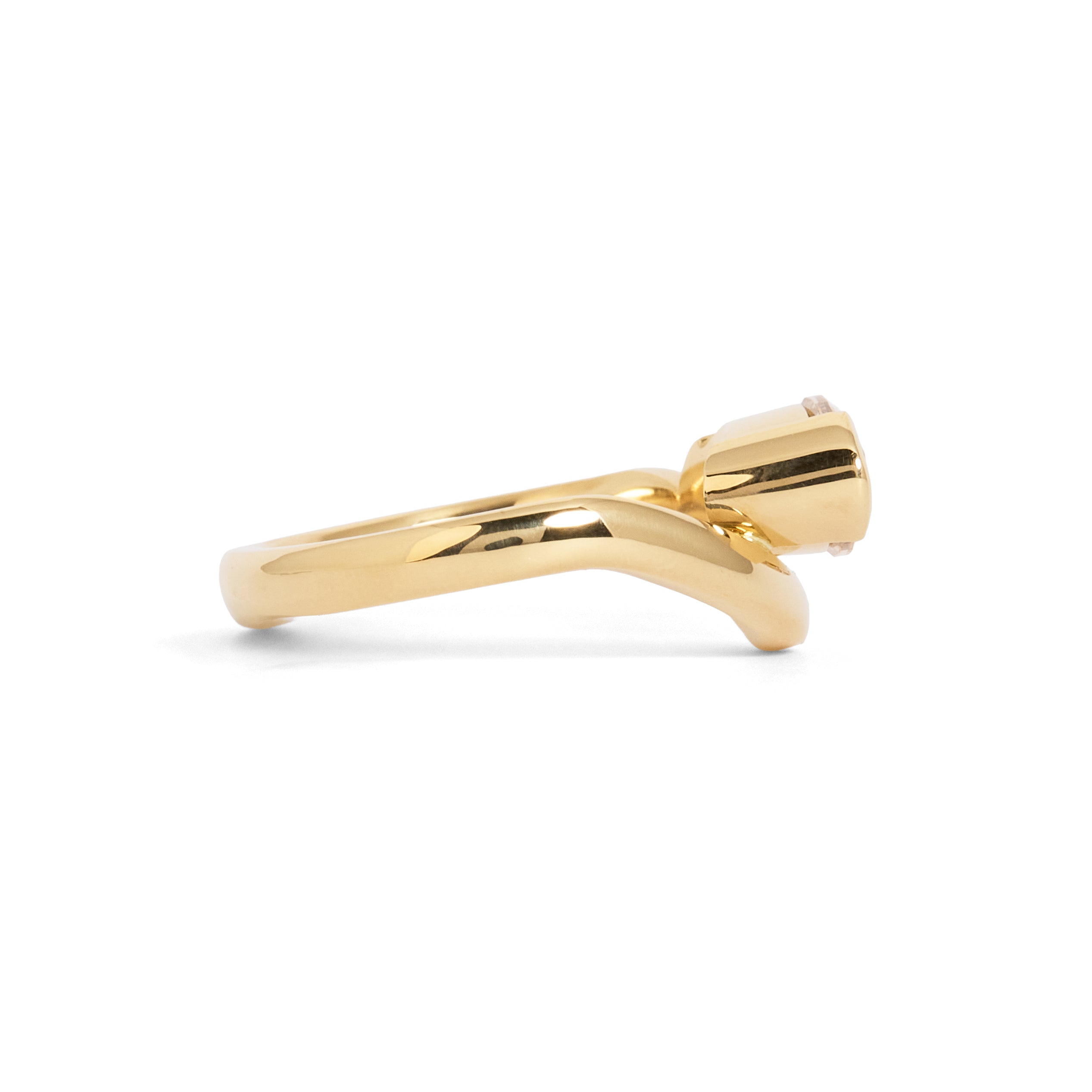 Aurelia Solitaire Diamond Ring