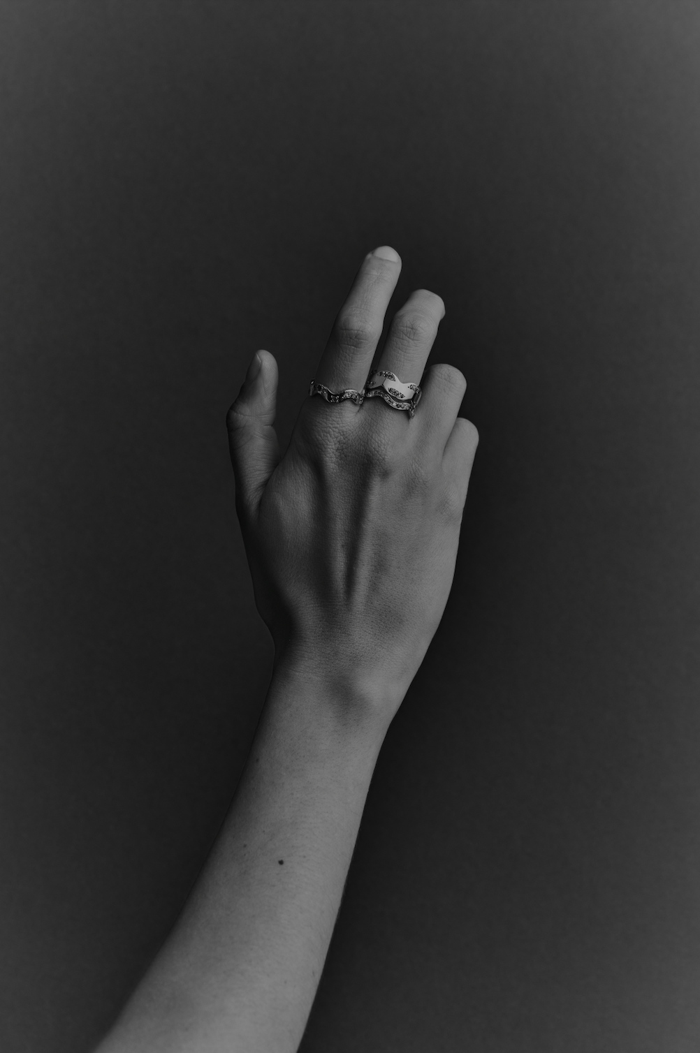 Melody Wave Ring