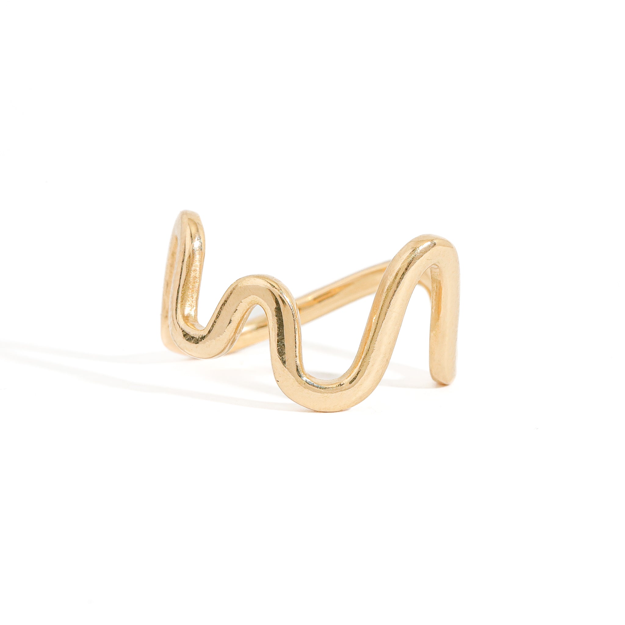 Solid 18ct Gold curved ring 