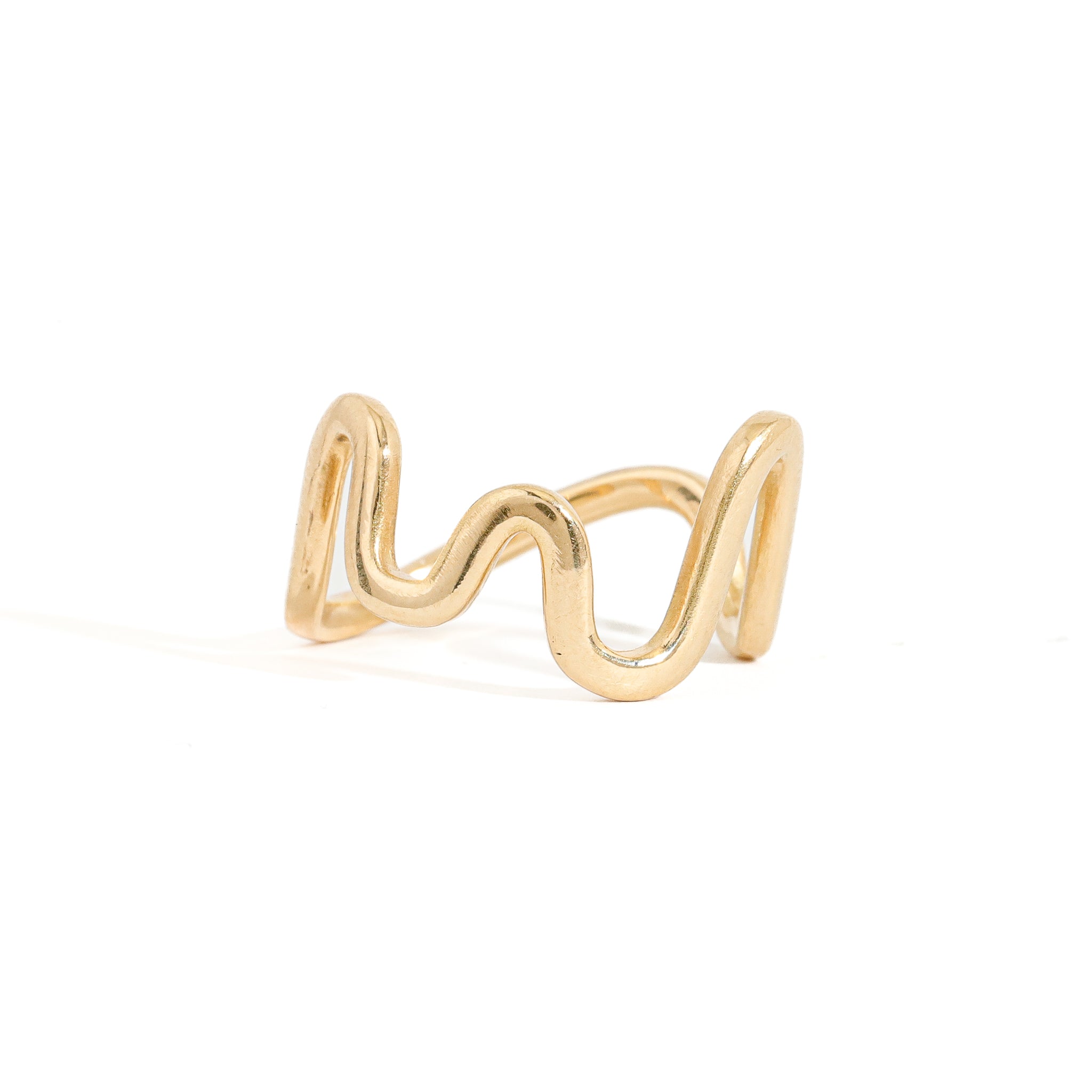 Solid 18ct Gold curved ring 