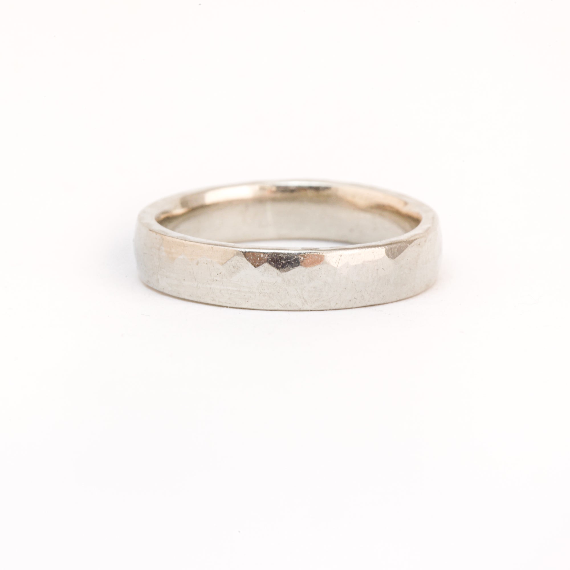 Lunar Ring