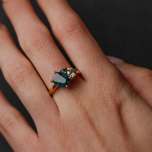 Cluster ring with ethically sourced Australian sapphires and a salt and pepper diamond. Hand made bespoke in Melbourne by Black Finch Jewellery - shown on model