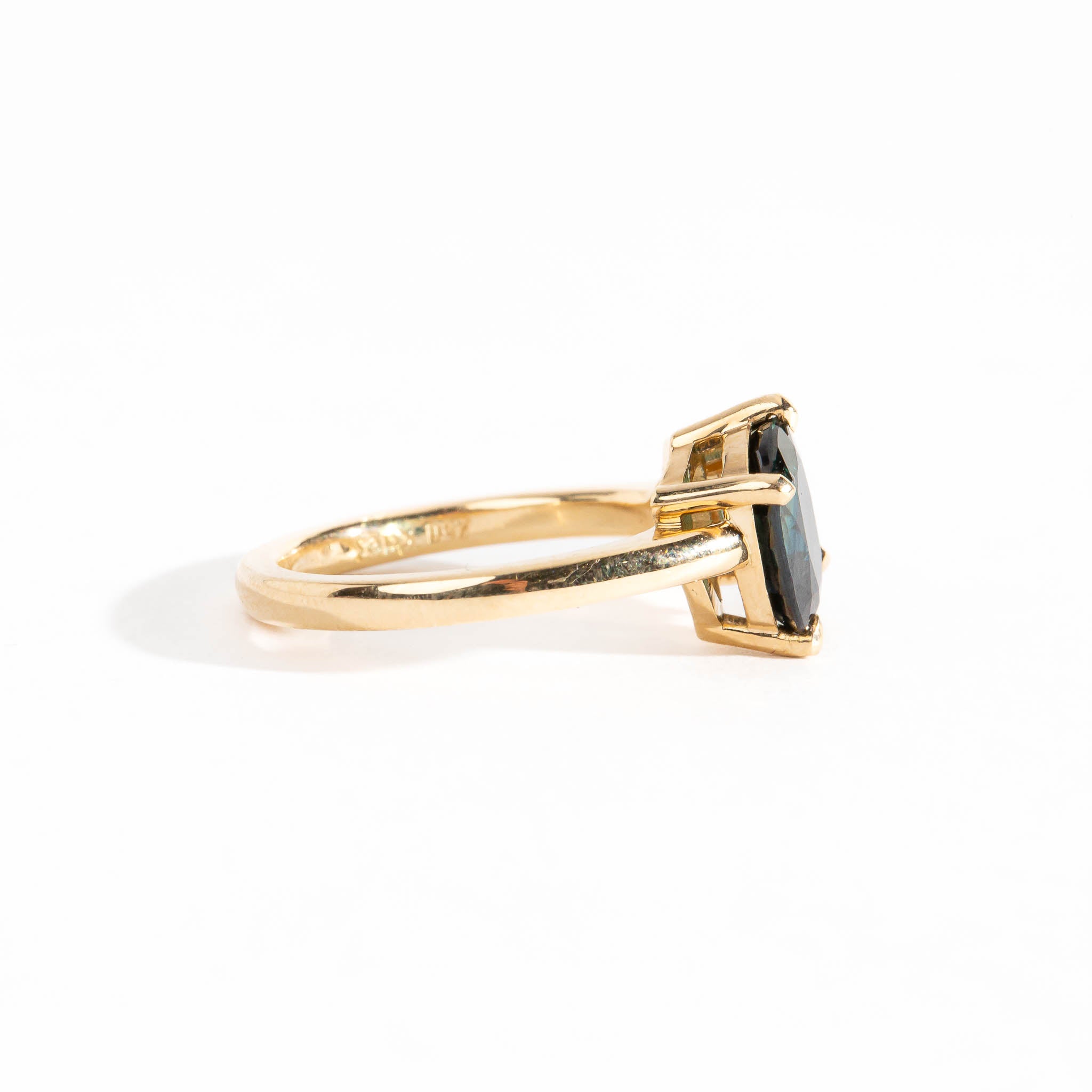 Cluster ring with ethically sourced Australian sapphires and a salt and pepper diamond. Hand made bespoke in Melbourne by Black Finch Jewellery.