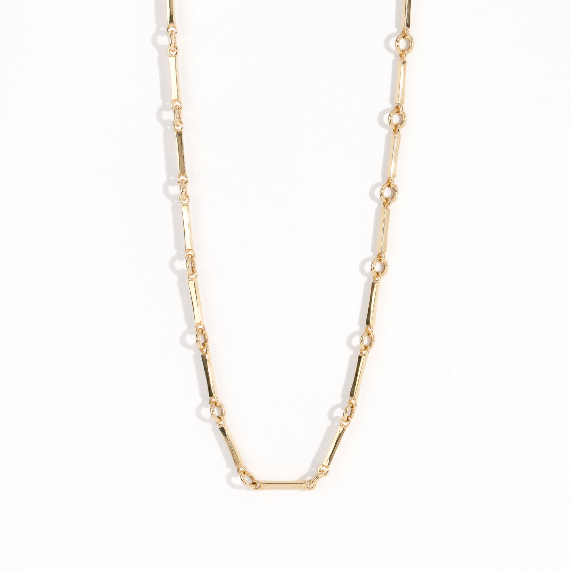 Bar and loop style necklace in solid 9ct yellow gold