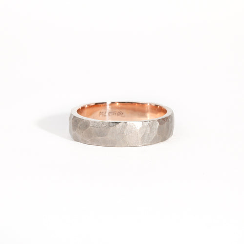 Hand finished 18ct rose gold sleeve with 18ct white gold exterior.