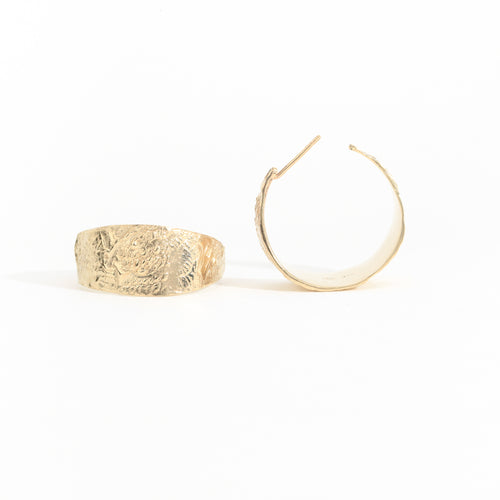 9ct yellow gold textured hoops