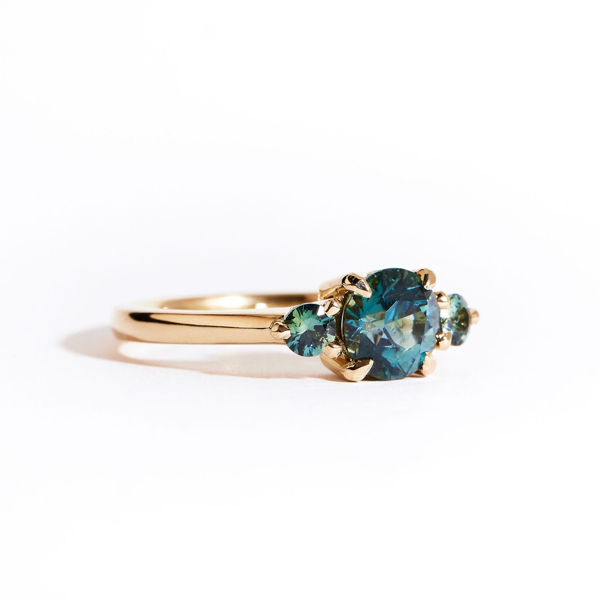 Blue and Teal Sapphire Engagement Ring in 18ct Yellow Gold