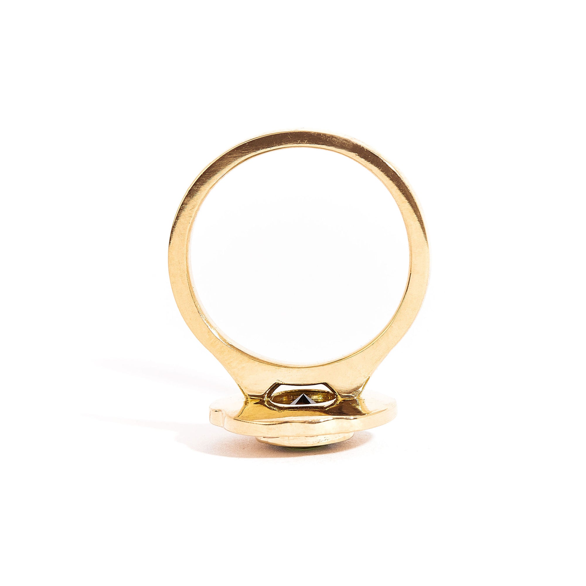 Sapphire and Diamond Halo Ring in 18ct Yellow Gold