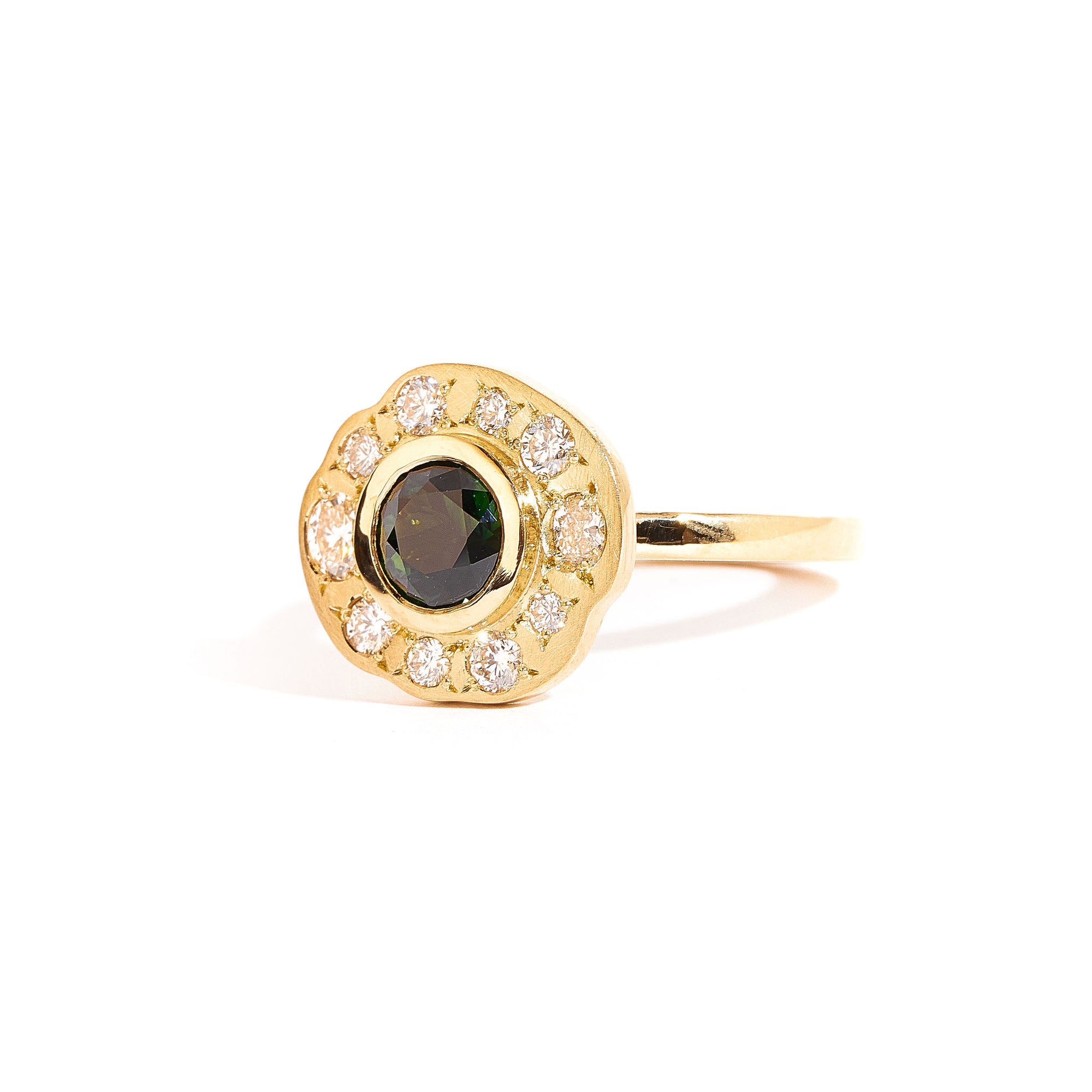 Sapphire and Diamond Halo Ring in 18ct Yellow Gold