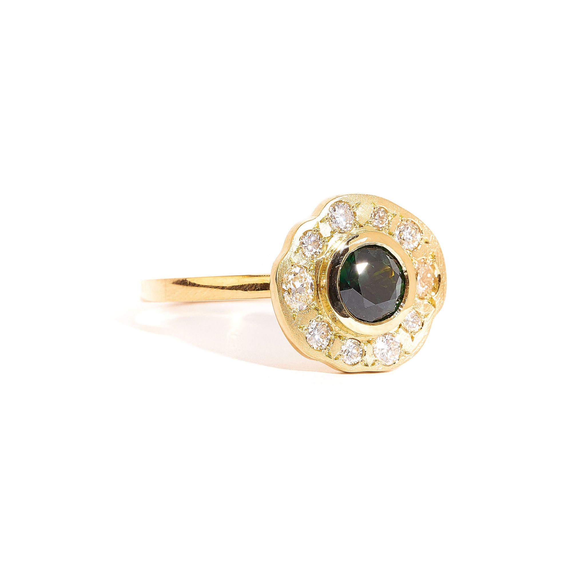 Sapphire and Diamond Halo Ring in 18ct Yellow Gold