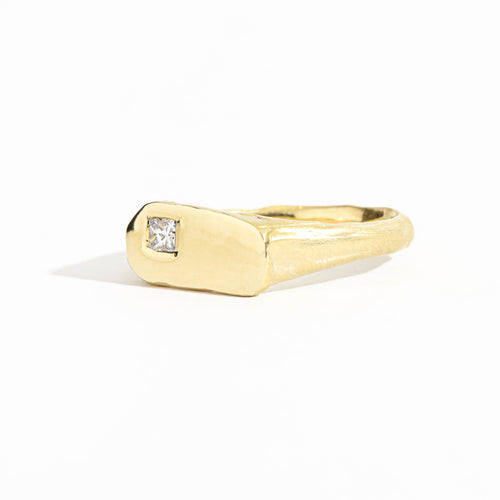 Signet Ring with Princess Cut White Diamond in 9ct Yellow Gold 