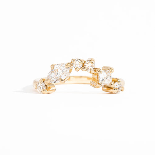Six Stone White Diamond Curved Engagement Ring in 18 Carat Yellow Gold