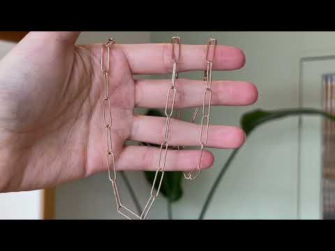 Video of rose gold paperclip chain by Black Finch Jewellery. Long thin gold links connected on as a chain. Bespoke, handmade and crafted in Melbourne.